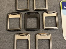 "Nokia 8800" korpus hissəsi