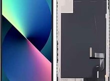 "Apple Iphone 13" ekranı