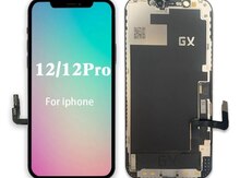 "Apple iPhone 12" ekranı