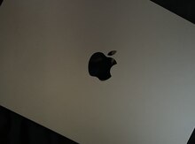 Noutbuk "Apple MacBook"