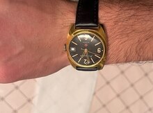 "Raketa" qol saatı