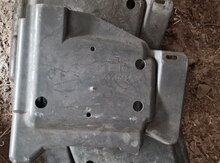 "Mercedes Benz W202" yanacaq nasosun qoruyucusu