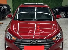 Hyundai Elantra, 2019 il