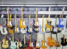 Elektro gitara 
