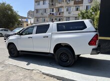 "Toyota Hilux" baqaj üçün kabin