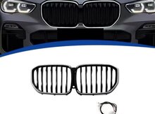 "BMW G05 X5" işıqlı radiator barmaqlığı
