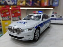 Polis avtomobili YPX