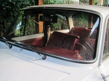 "Moskvich" ön şüşəsi