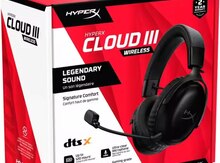 "HyperX Cloud III Wireless" gaming headset
