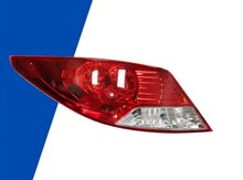 "Hyundai Accent 2012" stop işığı