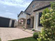 Həyət evi, Buzovna qəs.