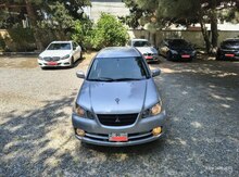 Mitsubishi Airtrek, 2005 il