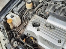 Infiniti Q50, 2001 il