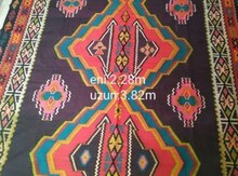 Qədimi kilim