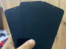 "Samsung A16" ekranı