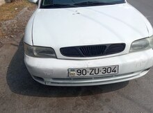 Daewoo Nubira, 1998 il