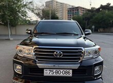 Toyota Land Cruiser, 2013 il