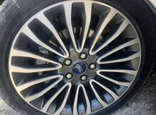 "Ford Fusion" təkəri
