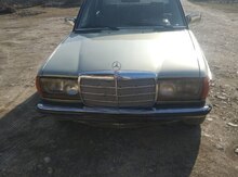 Mercedes E 300, 1982 il