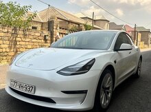 Tesla Model 3, 2022 il