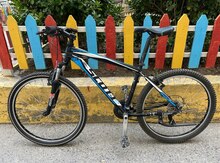 Velosiped "Scott"