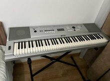 Sintezator "Yamaha DGX 230"