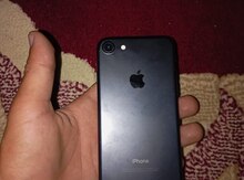 Apple iPhone 7 Black 32GB