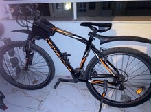 Velosiped "Cross 28"