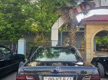 Mercedes E 220, 1999 il