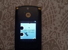 Motorola Razr 2 V8