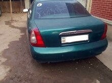 Daewoo Nubira, 1998 il