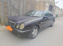 Mercedes E 220, 1997 il