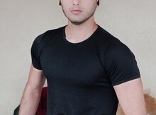 Nəzarətçi işi axtarıram