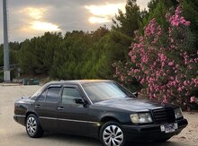 Mercedes E 200, 1992 il