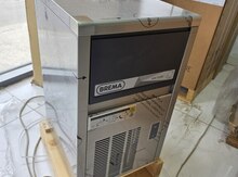 Buz aparatı "Brema"