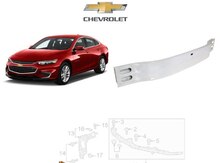 "Chevrolet Malibu 2017" ön şvelleri