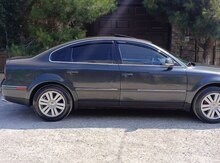Volkswagen Passat, 2004 il