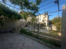 Həyət evi, Hövsan qəs.