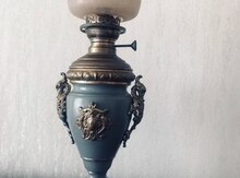 Qədimi lampa