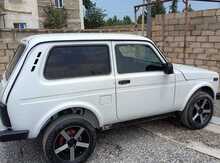 LADA (VAZ) Niva, 2015 il