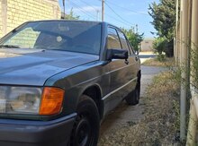 Mercedes 190, 1990 il