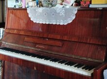 "Kuban" Pianino