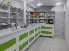 Aptek vitrini