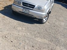 Suzuki Vitara, 2000 il