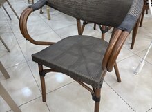 Restoran oturacaqları