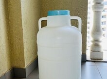 Plastik su qabı