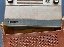 Qədimi radio "General"