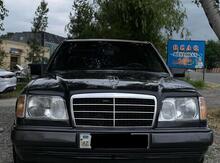 Mercedes E 220, 1993 il