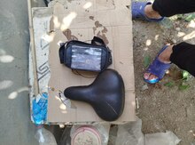 Velosiped oturacağı və çantası