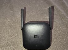 Siqnal gücləndiricisi "Xiaomi Mi Extender"